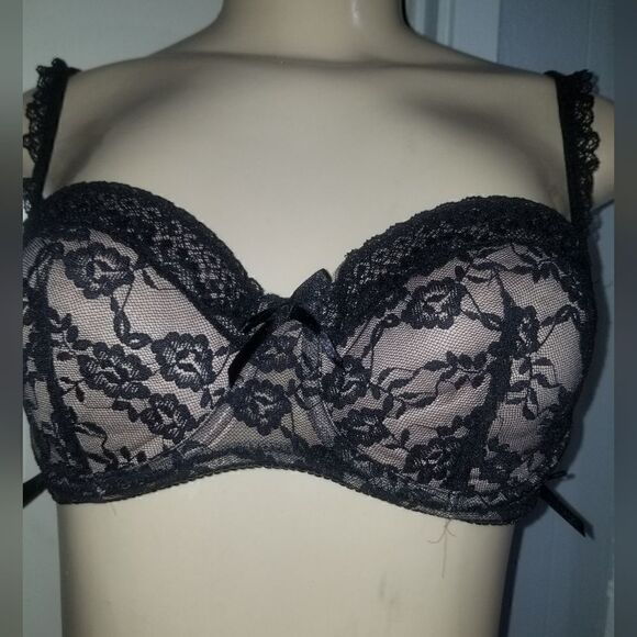 ADORE ME BRA 34B LACE PADDED - Picture 1 of 13